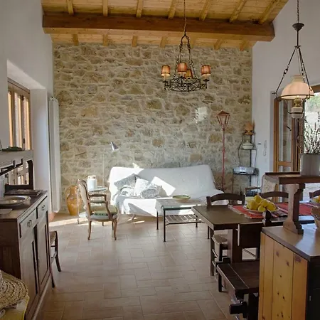 Casa Greppo Сasa de vacaciones *